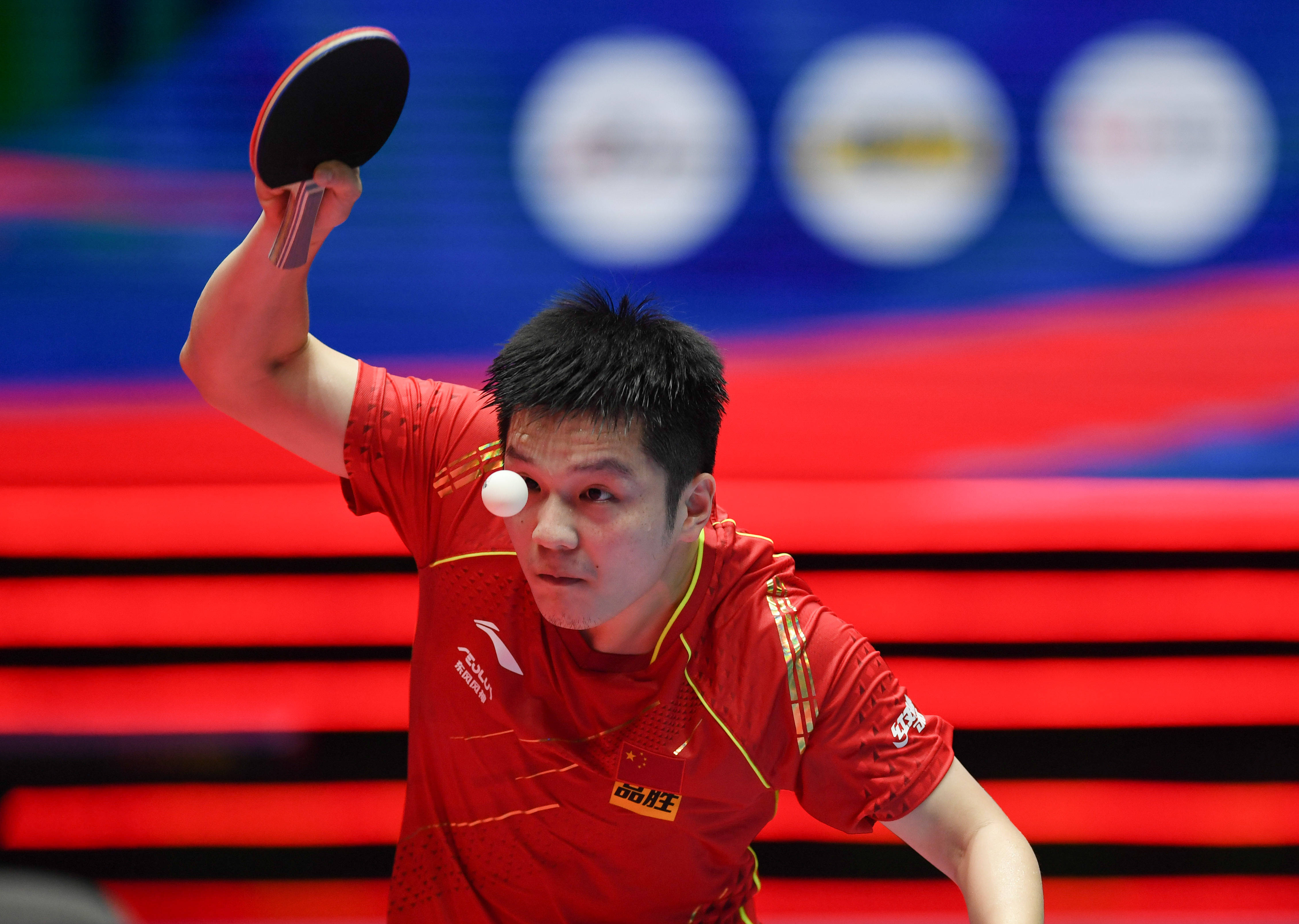 更借此促成 更借此促成