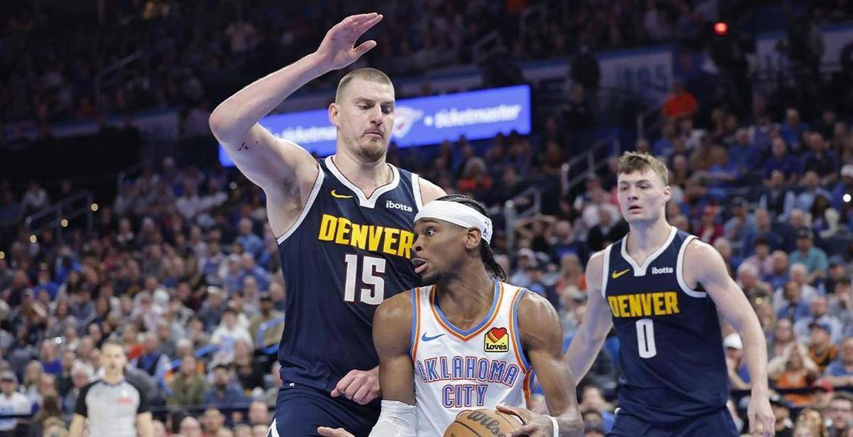 阿德耶米与 阿德耶米与